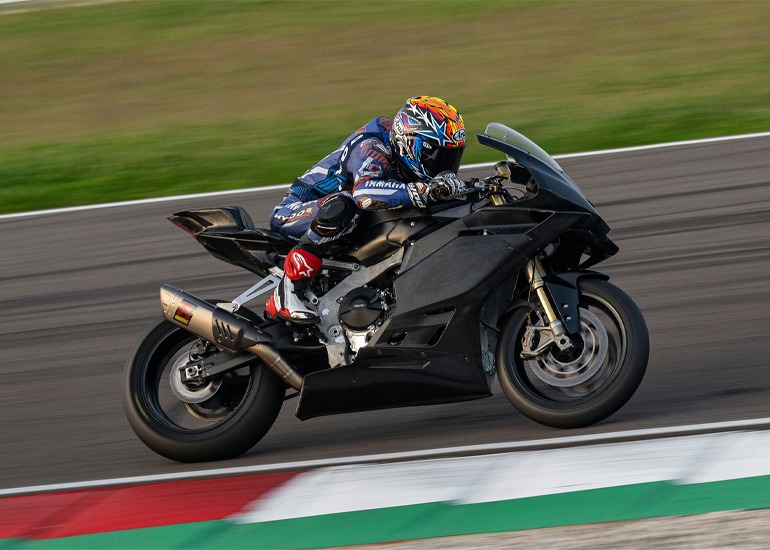 Yamaha YZF-R9 2025 RACE | Tenkateracingproducts.com